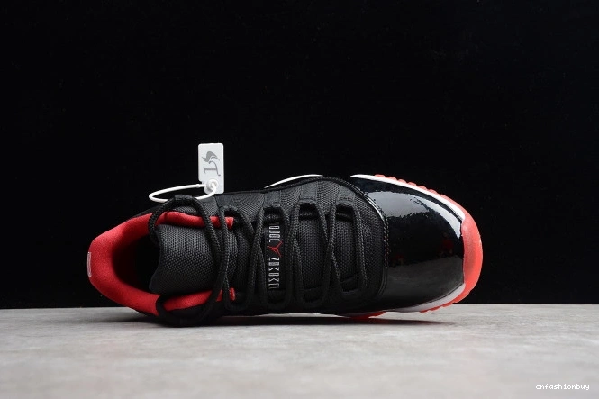 Air Red 11 528895-012  